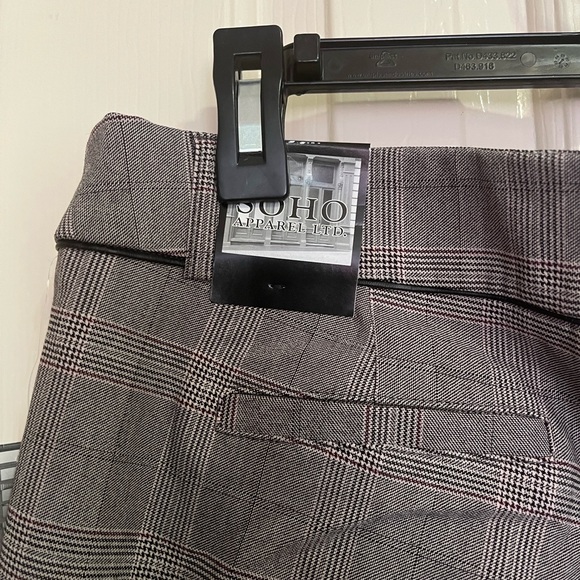 Soho • Women’s Plaid Skinny Pants • Size 14 - Picture 5 of 6